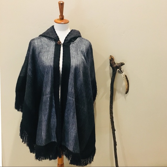 New Luxurious Alpaca Wool Andean Cape! - Picture 2 of 5
